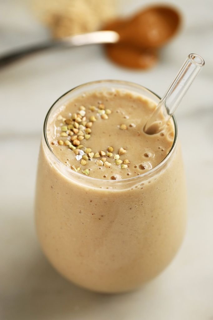 شیر بە فستەق